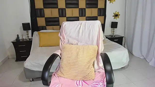 BarbieKano online show from 11-13-25, 11:25