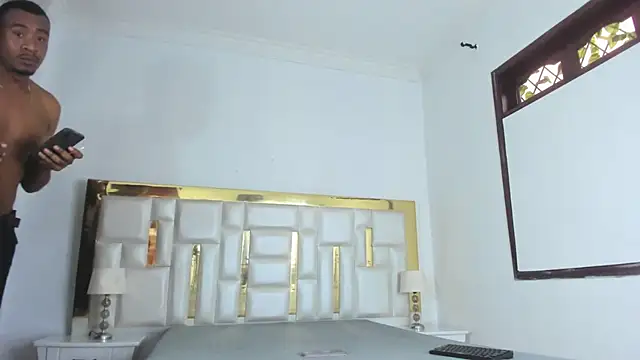 Kylieandjhonny online show from 03-05-25, 06:45