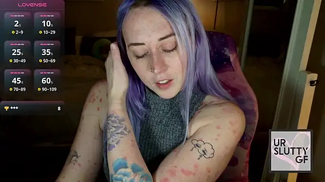 ursluttygf online show from 04-02-26, 11:02