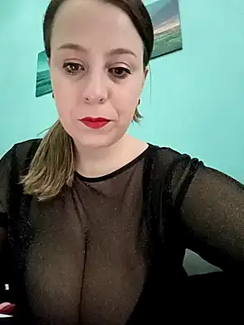 Snapshot of Emma96_hot chatting on 12-20-24, 08:06 Emma96 hot online show from 12-20-24, 08:06