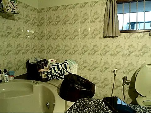 Snapshot of king_kong_india1 chatting on 03-01-26, 01:02 king kong india1 online show from 03-01-26, 01:02