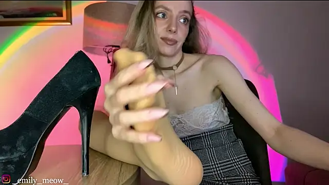  Emily Sweety  online show from 04-14-26, 12:44