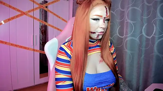 na dolli online show from 10-31-25, 09:05