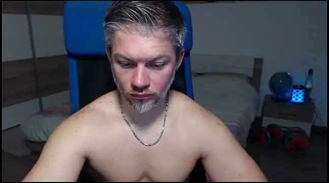 RobbyShawz online show from 12-21-24, 10:50