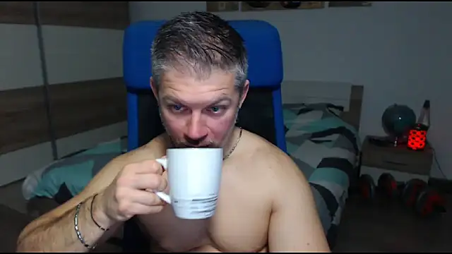 RobbyShawz online show from 01-02-25, 05:46