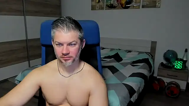 RobbyShawz online show from 01-13-25, 05:33