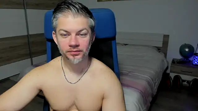 RobbyShawz online show from 02-10-25, 05:25