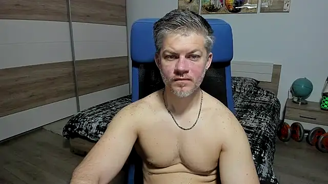 Snapshot of RobbyShawz chatting on 04-29-26, 04:16 RobbyShawz online show from 04-29-26, 04:16