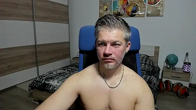 Snapshot of RobbyShawz chatting on 05-02-26, 05:45 RobbyShawz online show from 05-02-26, 05:45