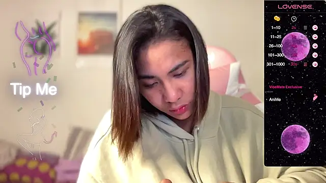 Snapshot of Alaia_Pope chatting on 02-25-25, 05:25 Alaia Pope online show from 02-25-25, 05:25