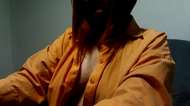 Snapshot of MashaYeah777 chatting on 02-19-25, 03:39 MashaYeah777 online show from 02-19-25, 03:39