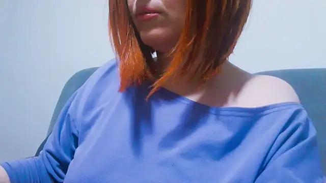 Snapshot of MashaYeah777 chatting on 03-12-25, 07:28 MashaYeah777 online show from 03-12-25, 07:28