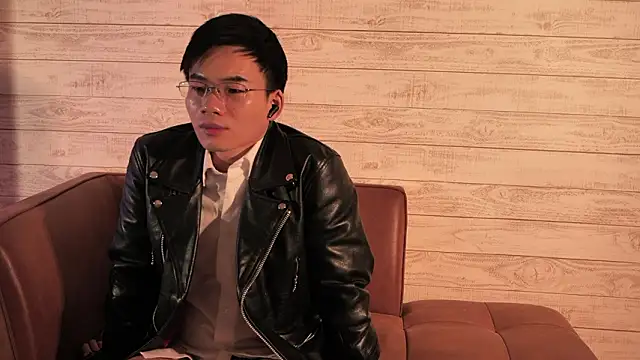 Snapshot of asiahot_liam chatting on 03-05-26, 11:06 asiahot liam online show from 03-05-26, 11:06