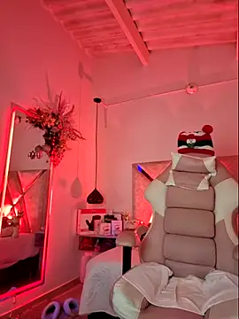 MariaPau 83 online show from 12-23-25, 01:14