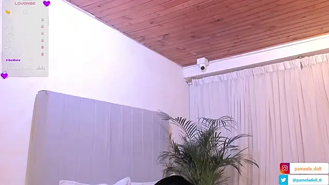 Snapshot of pamela_doll3 chatting on 02-09-25, 06:01 pamela doll3 online show from 02-09-25, 06:01