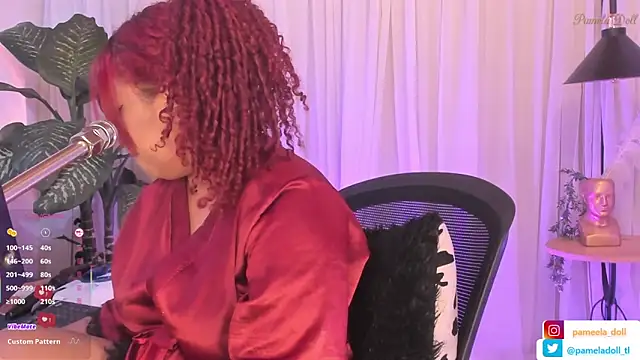 Snapshot of pamela_doll3 chatting on 02-15-25, 09:49 pamela doll3 online show from 02-15-25, 09:49