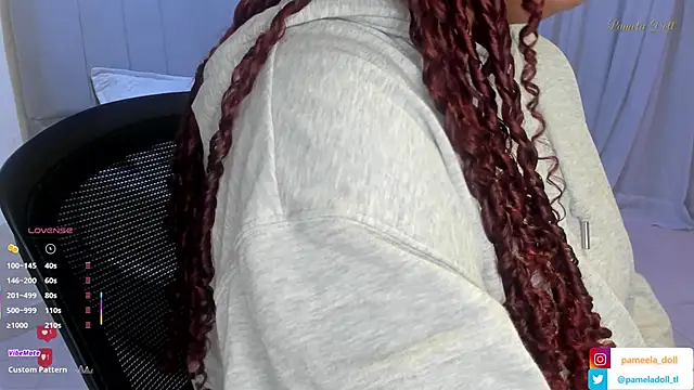 Snapshot of pamela_doll3 chatting on 02-26-25, 06:15 pamela doll3 online show from 02-26-25, 06:15