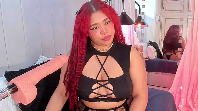 Snapshot of pamela_doll3 chatting on 03-22-25, 07:04 pamela doll3 online show from 03-22-25, 07:04