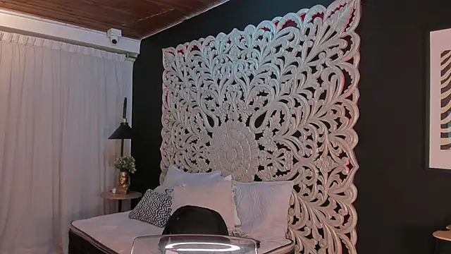 Snapshot of pamela_doll3 chatting on 09-26-25, 03:54 pamela doll3 online show from 09-26-25, 03:54