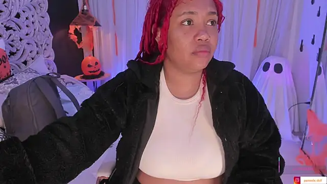 Snapshot of pamela_doll3 chatting on 10-29-25, 04:48 pamela doll3 online show from 10-29-25, 04:48