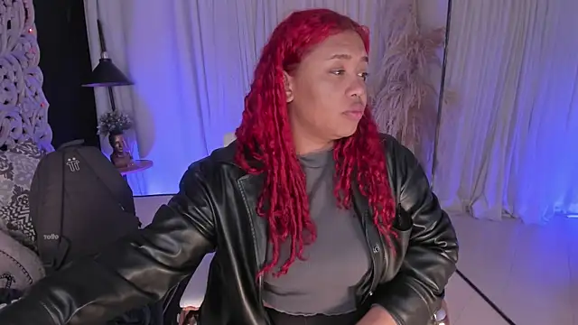 Snapshot of pamela_doll3 chatting on 11-29-25, 04:26 pamela doll3 online show from 11-29-25, 04:26