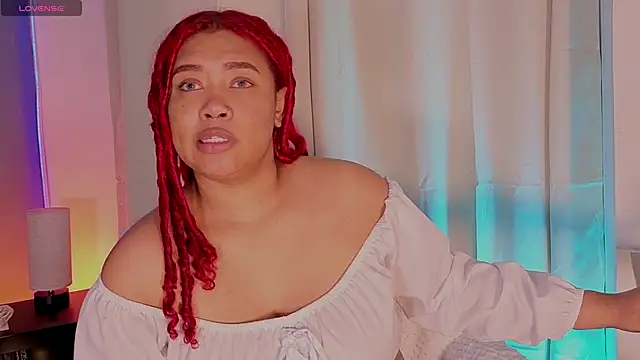 Snapshot of pamela_doll3 chatting on 12-03-25, 03:25 pamela doll3 online show from 12-03-25, 03:25