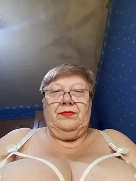 Lena Gaby online show from 11-23-25, 08:52