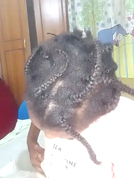 Snapshot of sexpetite chatting on 11-21-25, 12:21 sexpetite online show from 11-21-25, 12:21