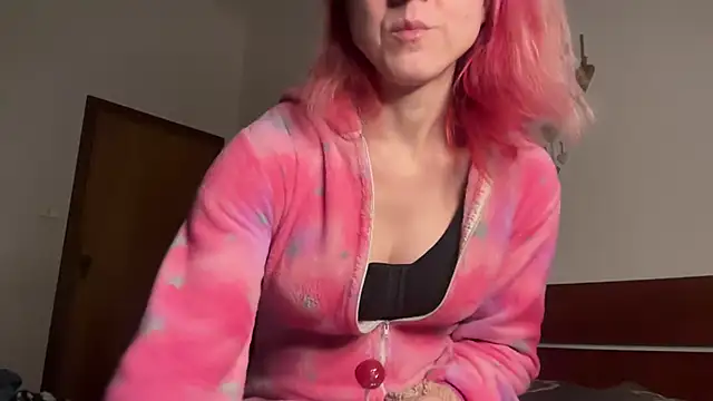 Nikky Divine online show from 01-09-25, 06:04