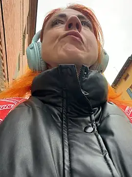 Nikky Divine online show from 03-29-26, 08:25