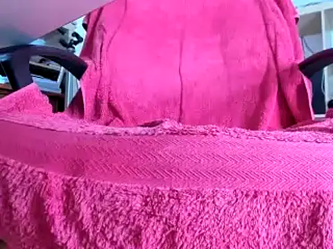 leccaleccafiga online show from 02-27-25, 08:20