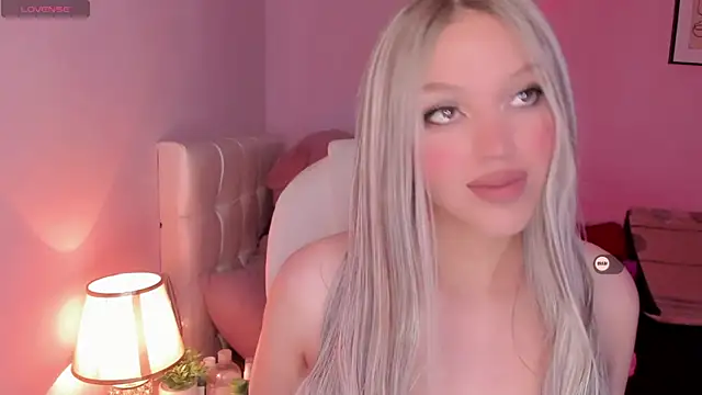 Snapshot of EvaEvangeline chatting on 01-07-25, 10:22 EvaEvangeline online show from 01-07-25, 10:22