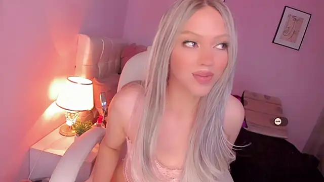 Snapshot of EvaEvangeline chatting on 02-03-25, 11:31 EvaEvangeline online show from 02-03-25, 11:31
