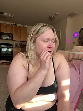 PiggyRose online show from 06-09-26, 10:32