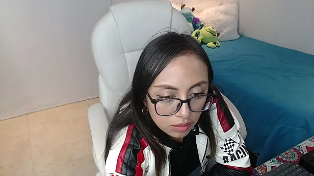 Gabi morales online show from 02-08-25, 05:08