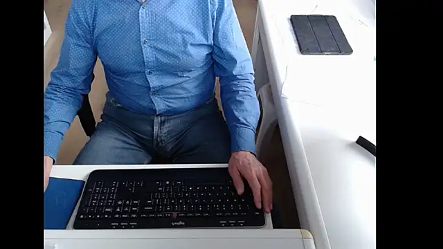 dutchpornking online show from 10-31-25, 08:59