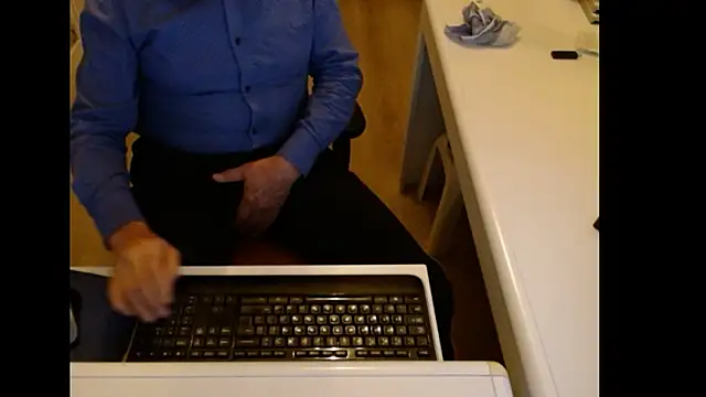 dutchpornking online show from 02-21-26, 08:21