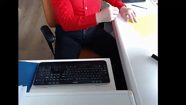 dutchpornking online show from 05-17-26, 07:06