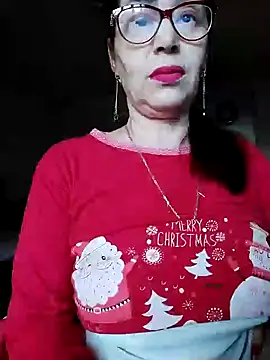 Snapshot of Chriss_Tinaa chatting on 12-13-24, 06:31 Chriss Tinaa online show from 12-13-24, 06:31