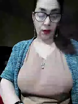 Snapshot of Chriss_Tinaa chatting on 01-15-25, 05:29 Chriss Tinaa online show from 01-15-25, 05:29