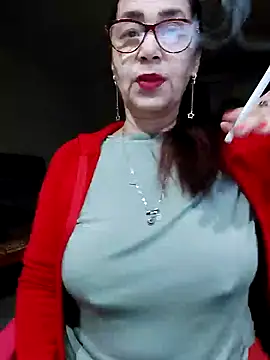 Snapshot of Chriss_Tinaa chatting on 01-22-25, 05:37 Chriss Tinaa online show from 01-22-25, 05:37