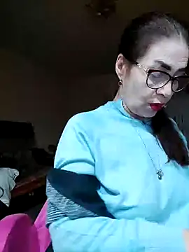 Snapshot of Chriss_Tinaa chatting on 01-25-25, 04:45 Chriss Tinaa online show from 01-25-25, 04:45