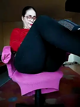 Snapshot of Chriss_Tinaa chatting on 01-29-25, 06:33 Chriss Tinaa online show from 01-29-25, 06:33