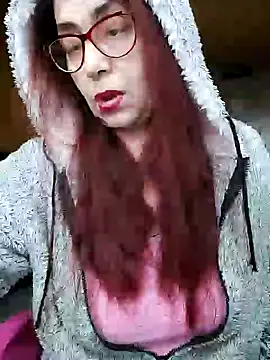 Snapshot of Chriss_Tinaa chatting on 02-08-25, 06:33 Chriss Tinaa online show from 02-08-25, 06:33