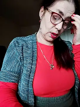 Snapshot of Chriss_Tinaa chatting on 02-21-25, 06:18 Chriss Tinaa online show from 02-21-25, 06:18