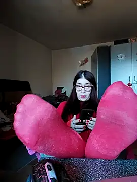 Snapshot of Chriss_Tinaa chatting on 02-21-25, 09:24 Chriss Tinaa online show from 02-21-25, 09:24