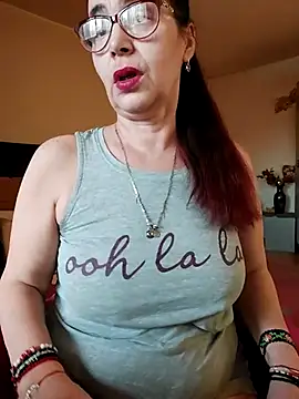 Snapshot of Chriss_Tinaa chatting on 03-14-25, 05:27 Chriss Tinaa online show from 03-14-25, 05:27