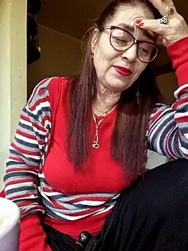 Chriss Tinaa online show from 04-22-26, 03:53