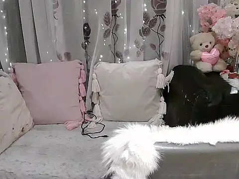 Snapshot of OhmyPinay chatting on 02-22-26, 05:33 OhmyPinay online show from 02-22-26, 05:33