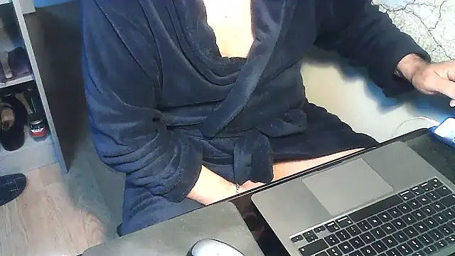 DUDURAxh online show from 11-28-25, 07:22